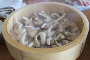 椎茸の酒蒸し