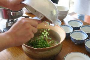 香菜胡麻ごはん02